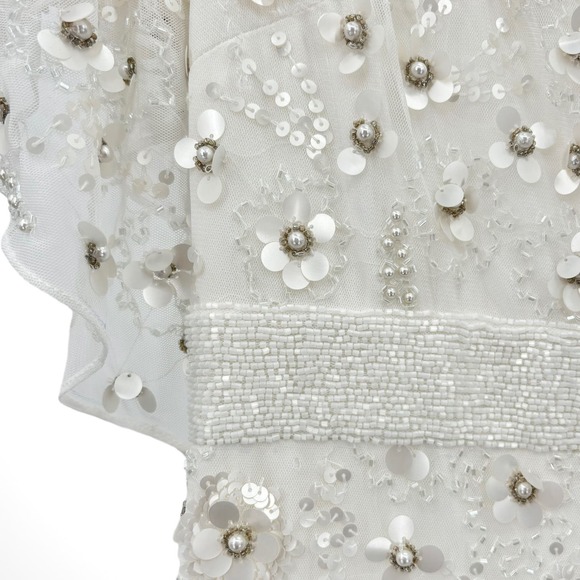 Mac Duggal White One Shoulder Flower Embellished Ruffle Gown NWT $598 Size 2 - Picture 9 of 16